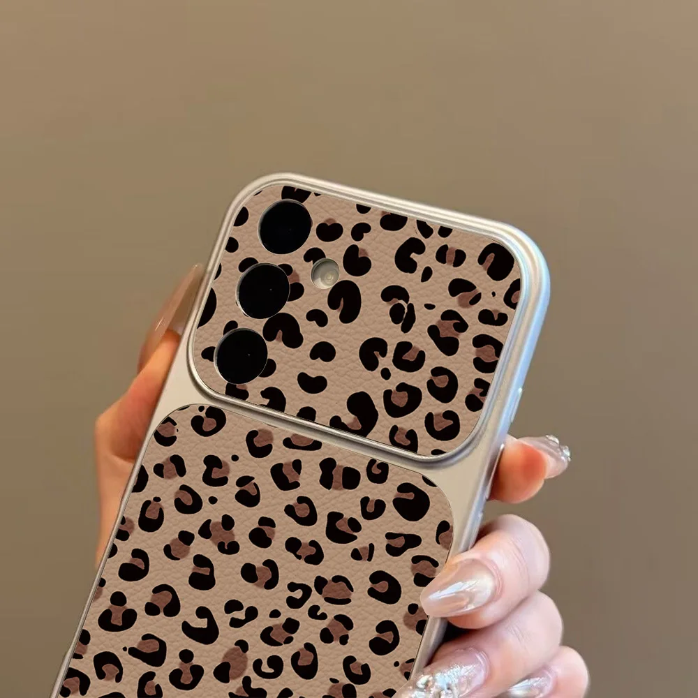Classic Brown Leopard Print Retro Cool Style Lychee Texture Phone Case
