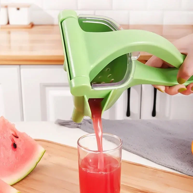 Multifunctional Handheld Manual Juicer 4