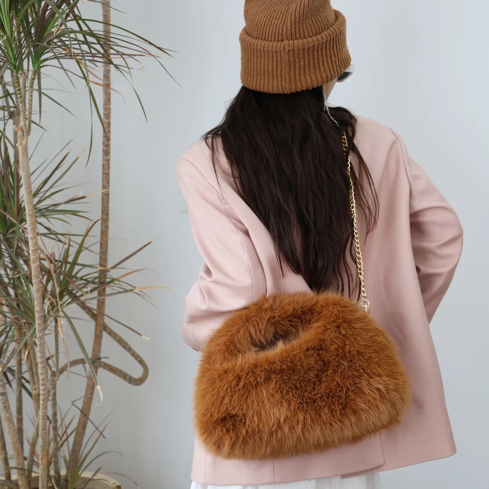 Fashion Niche Design Large Capacity Women's Crossbody Bag 2025 New Chain Hand Fold Fur Bag Light Luxury Versatile Handbags