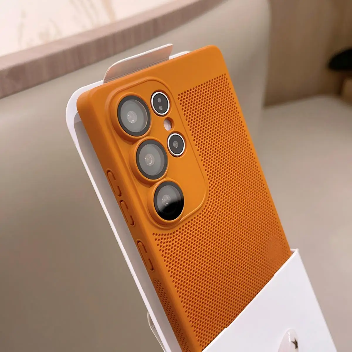 Enhanced Heat Dissipation Breathable Phone Case with Lens Protection and Solid Color