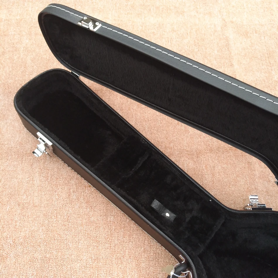 Made in China, ST, LP, TELE electric guitar hard case, black leather, black lining, chrome alloy hardware,