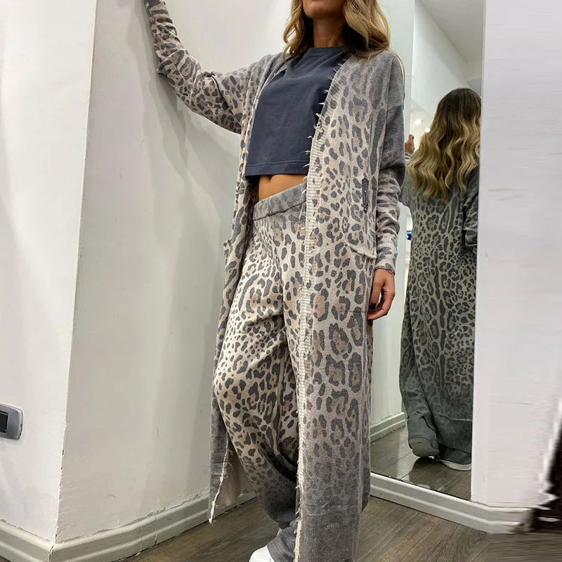 

2024 New Spring High Street Loose Suits Vintage Leopard Print 2pc Sets Women's Casual V-neck Long Sleeved Cardigan + Pants Suits