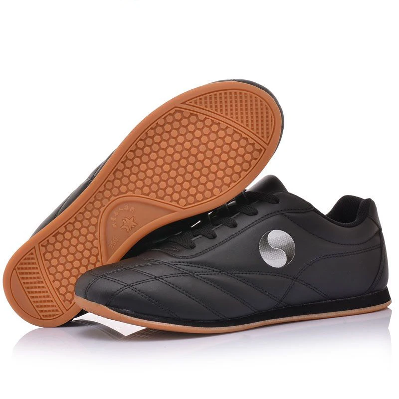 Chinese Kung Fu Shoes Martial Arts Shoes Leather Breathable Shaolin Taiji Karate Taekwondo Sneakers