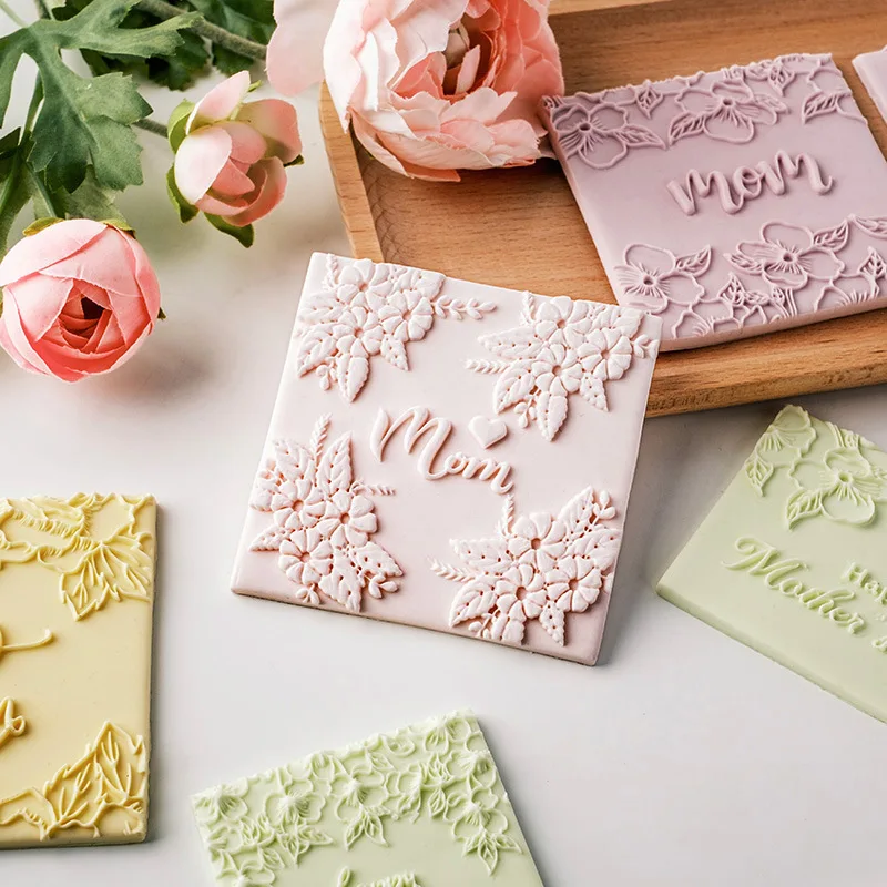 Acrylic Mother's Day Embossed Mold English Blessing Love My Mom Flower Pattern Embossing Press Mold DIY Fondant Biscuit Mould,baking mold,cookie mould,cookie printing mold