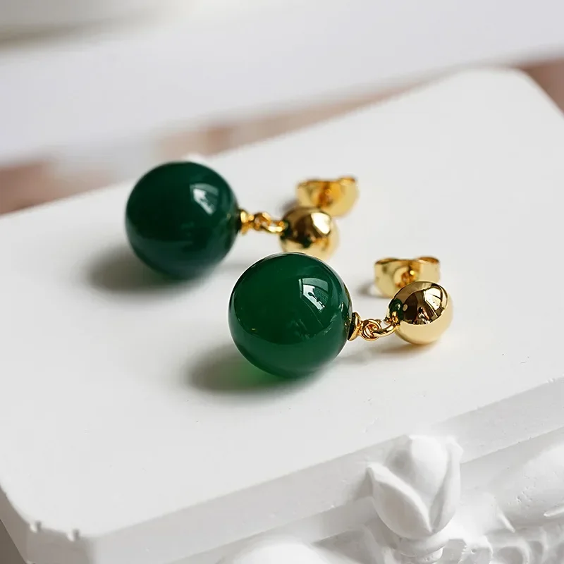 

Light luxury vintage classical green agate earrings for women