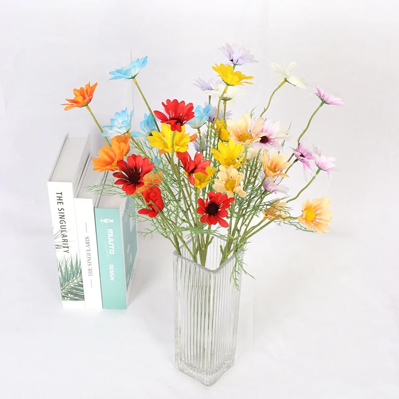 

One Bouquet 5 Heads 10 BranchCute Silk Daisy Artificial Decorative Flower DIY Wedding Flower Bouquet Home Room Table Decoration