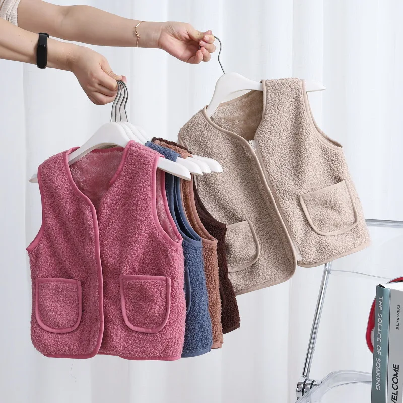 Children's Vest Girl's Sleeveless Jacket Winter Baby Velvet To Raise Temperature Outerwear Boy's Light Warm V-Neck Clothes