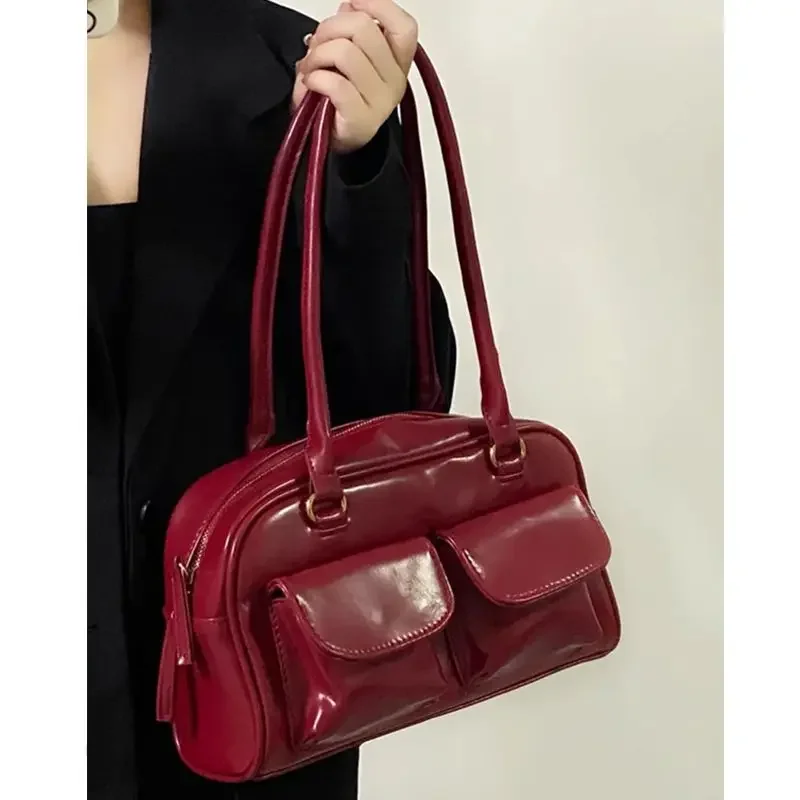 Texture and Fashion Handbag Women's Retro Design Underarm Bag Trendy and Versatile Large Capacity Commuting Shoulder Bag