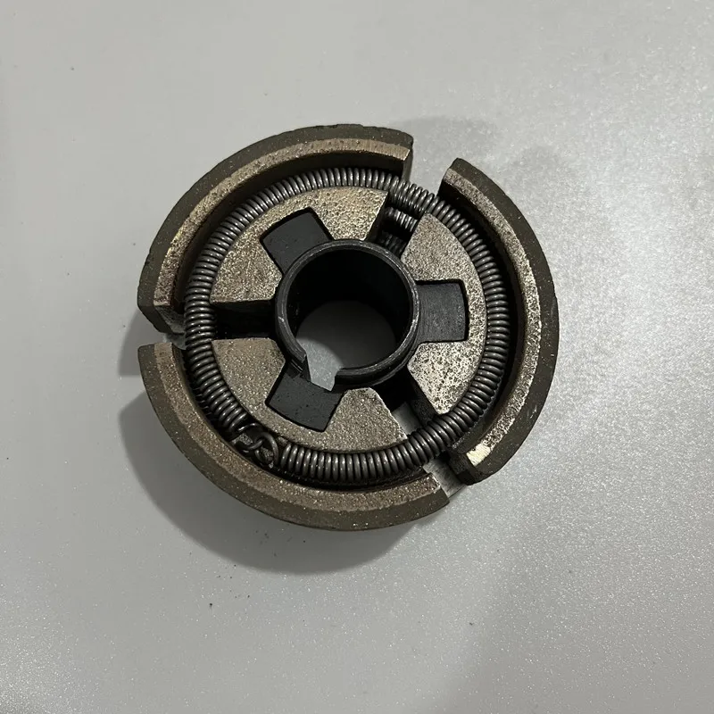 

Сцепление подходит для 188F 190F 192F GX340 GX390 GX420 GX450 GX460 газовый двигатель с выходом вала 25 мм используется для водяного насоса/резака