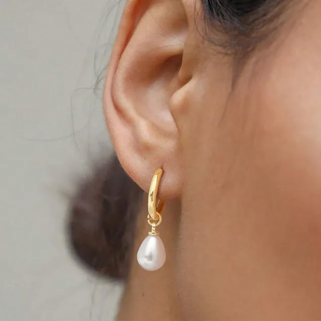 87010-b9005a.jpg Boucles d'oreilles créoles en acier inoxydable pour femmes, pendentif en forme de goutte d'eau, Imitation de perles, tempérament Simple, bijoux cadeaux pour les déplacements quotidiens