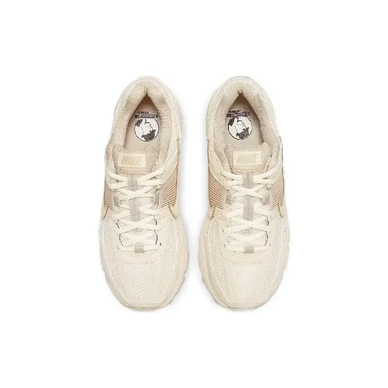 Running Shoes Nike Zoom Vomero 5 Sail Light Orewood Brown FQ6868-111