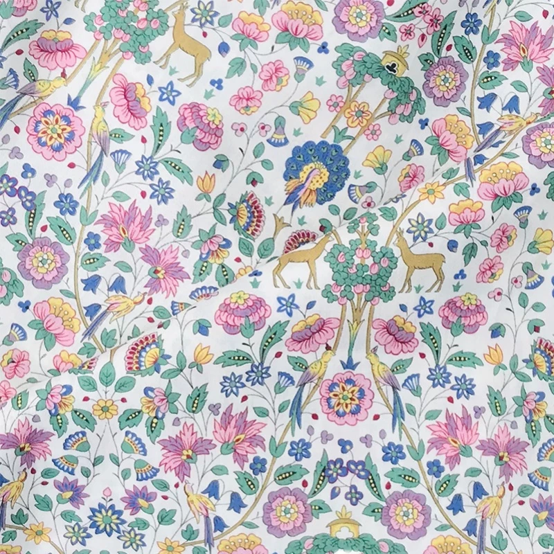 

Fancy berry cotton fabric sews cloth clothes and skirts for children and infants DIY handmade designer fabric