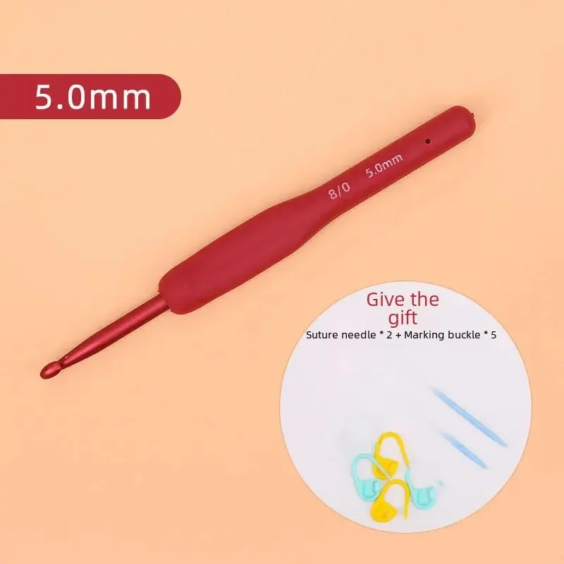 5mm red soft handle crochet hook