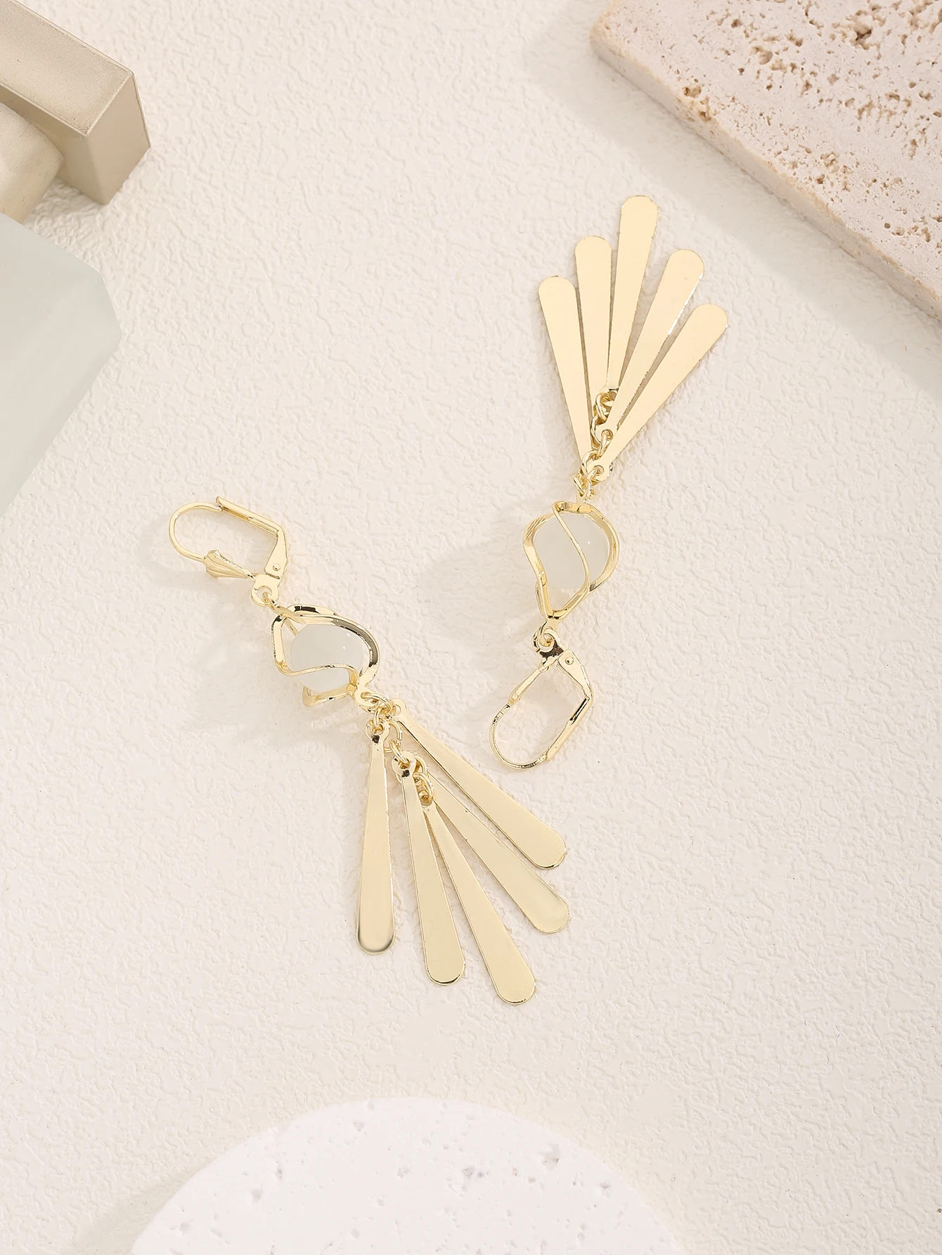 FanSibao women earrings with sequins tassels hanging earrings elegant party jewelry women accessories