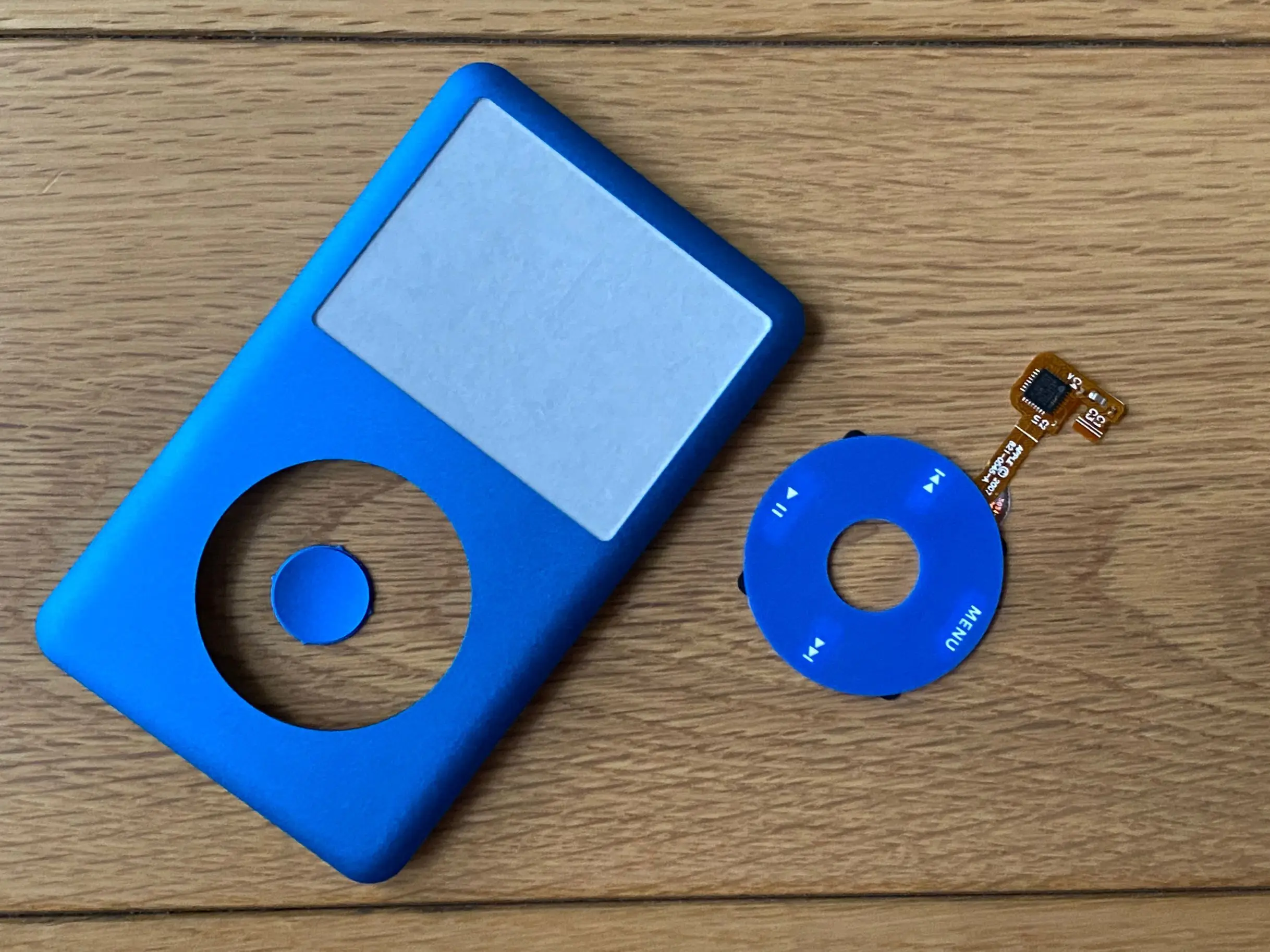 iPod/カスタム ジャンク/アイポッド/160GB/120GB/6世代 ipod classic 第6世代 120GB ジャンク - メルカリ
