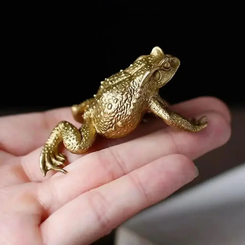Solid Brass Toad Figurines Miniatures Tea Pet Table Toy Ornament Decoration Crafts Accessories Lucky Copper Animal Statues