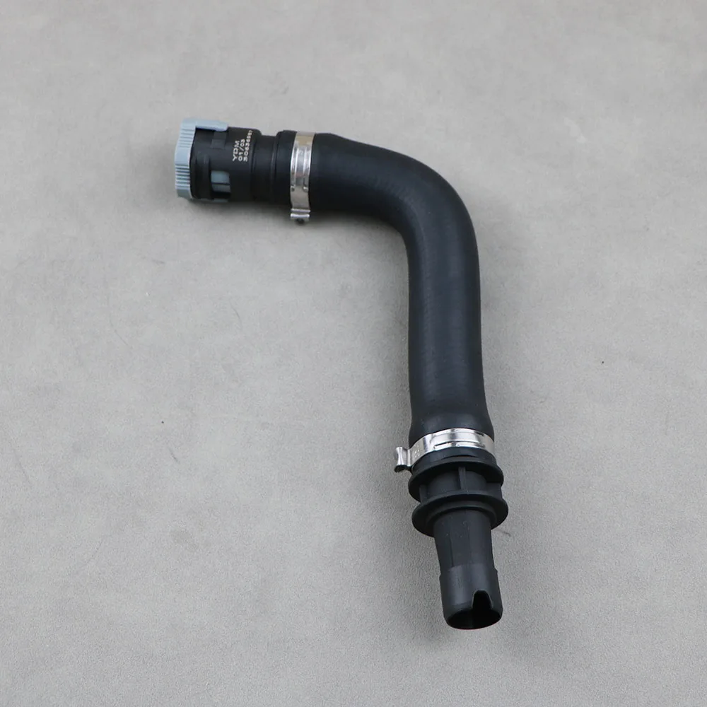 

30794658 HVAC Heater Hose For Volvo C30 C70 S40 V50 30636987 Out Hose