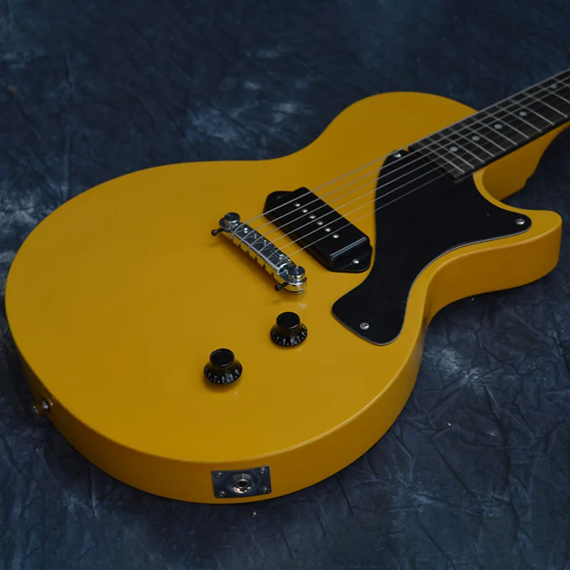 

Chinese Electric Guitar Chrome Hardware L p Yellow Color Junior Mahogany Body And Neck 6 Strings