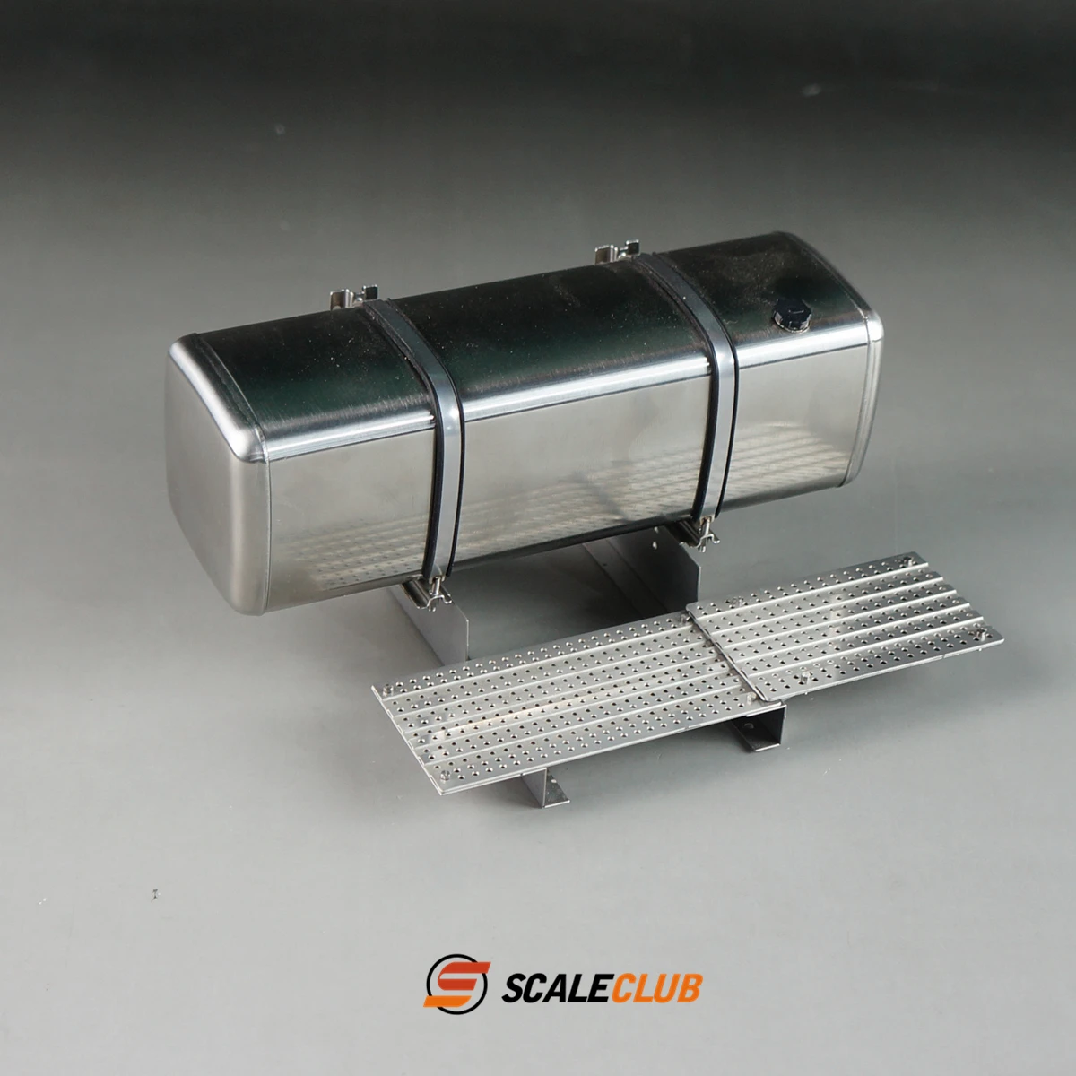 

Scaleclub Model 1/14 Tractor Fuel Tank Work Pedal Platform Battery Storage For Tamiya Lesu Rc Truck Trailer Tipper