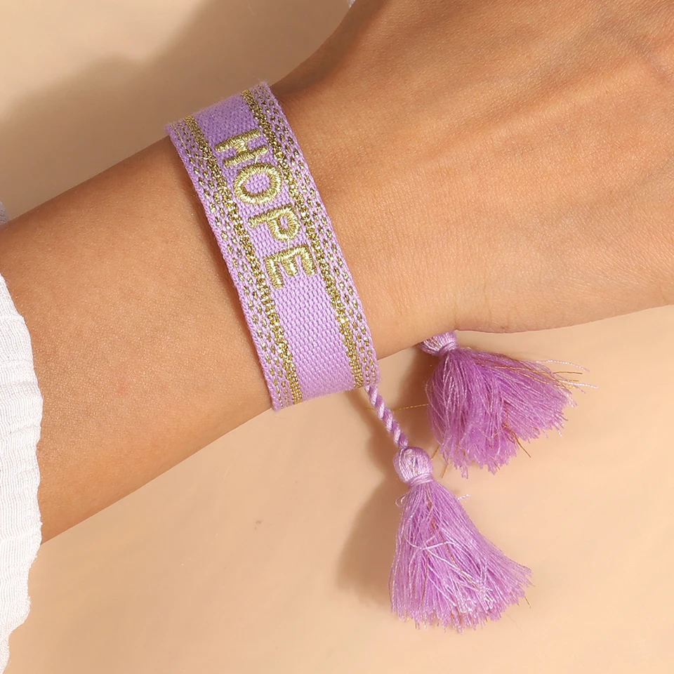 Braccialetto Regolabile Con Nappe E Ricamo 'Forever Love' - Bracciale In Tessuto Con Lettere - Regalo Per Lei Per San Valentino O Compleanno