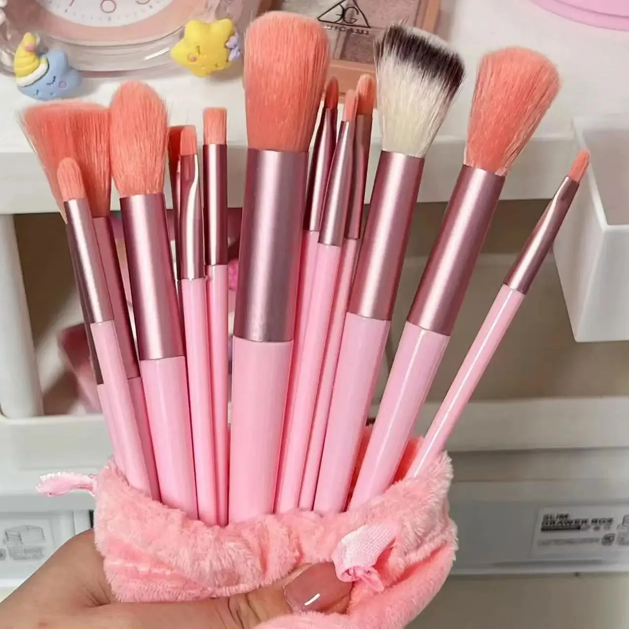 *Makeup Brush Set Soft Fluffy Professiona Cosmetic Foundation Powder Eyeshadow Kabuki Blending Make Up Brush Beauty Tool Makeup view 5