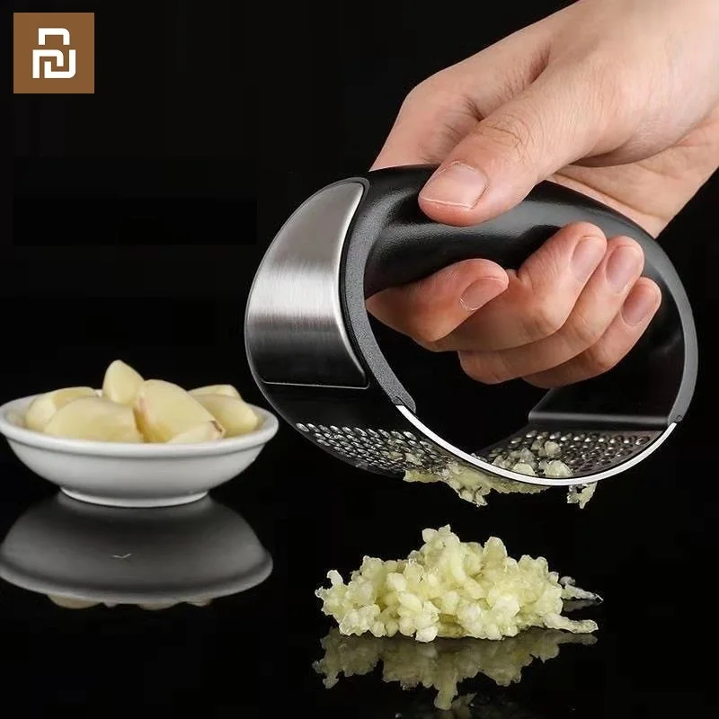 Multi-function Garlic Press Stainless Steel Garlic Ginger Press Hand Held Rolling  Crusher Cooking Vegetable Tool