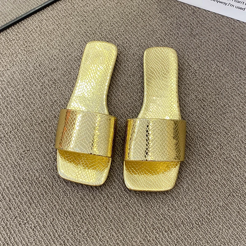 

Shoes Female 2023 High Quality Open Toe Women's Slippers Summer Trend Leisure Beach Slippers Women's Solid Flat Bottom Slippers