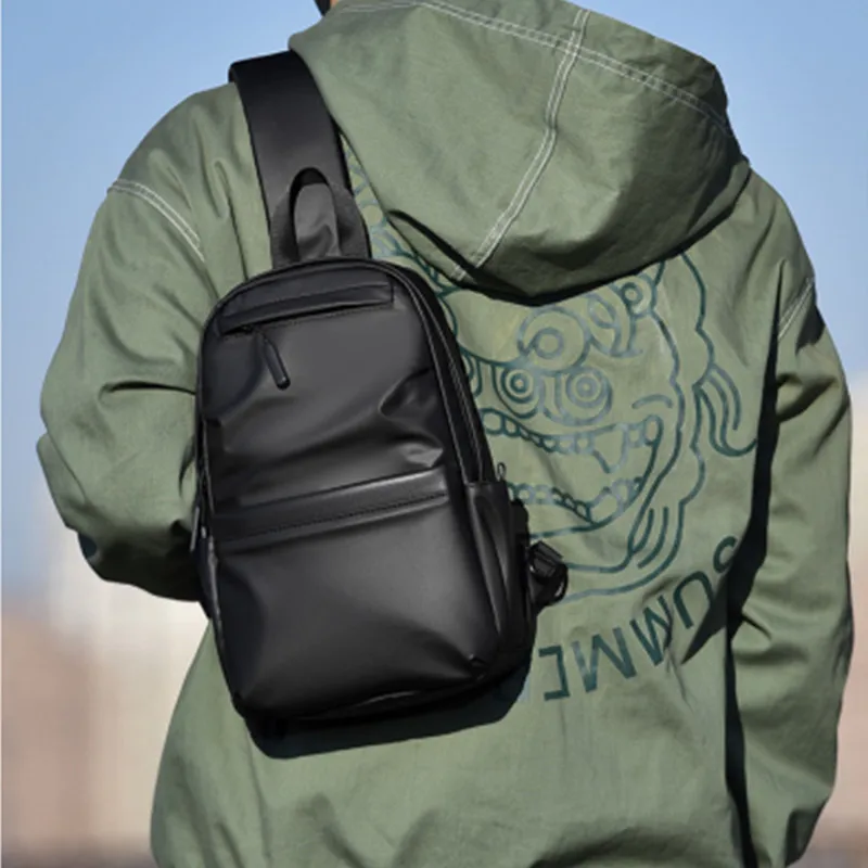 Рисунок 6 - Мужская сумка на плечо