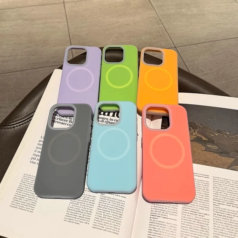 Luxury Genuine Jelly Liquid Silicone Magnetic Phone Case with MagSafe Charging, Soft Back Design