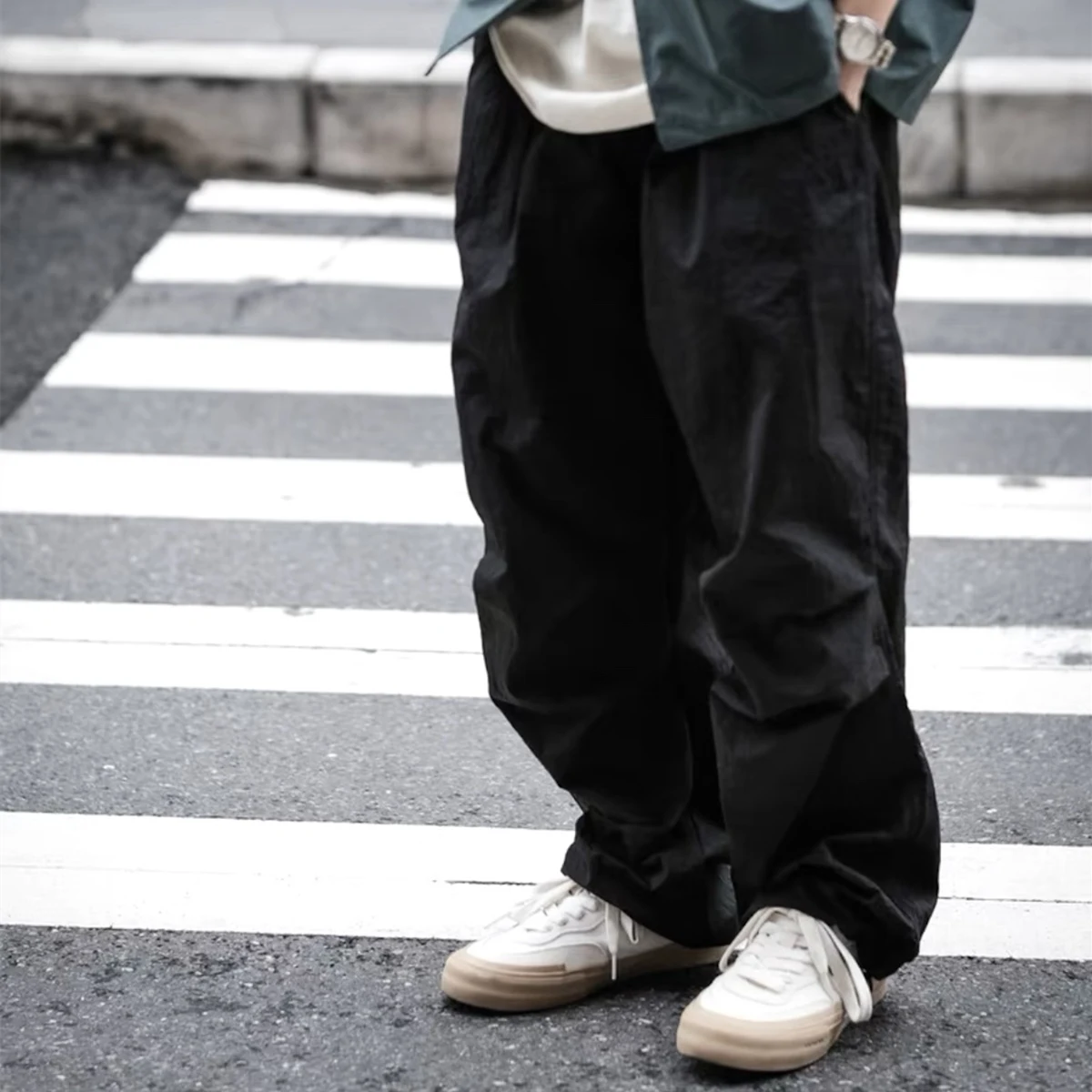 

Cooocoll666 Functional Loose Straight Wide Leg Double Pleats Cargo Pants Men HipHop Trousers Multiple Harajuku Paratrooper Pant