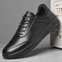 Luxury Designer Brand Walking Shoes White Men's Casual Skateboard Genuine Leather Lace Up Skate Shoes Daily Social Man Sneakers