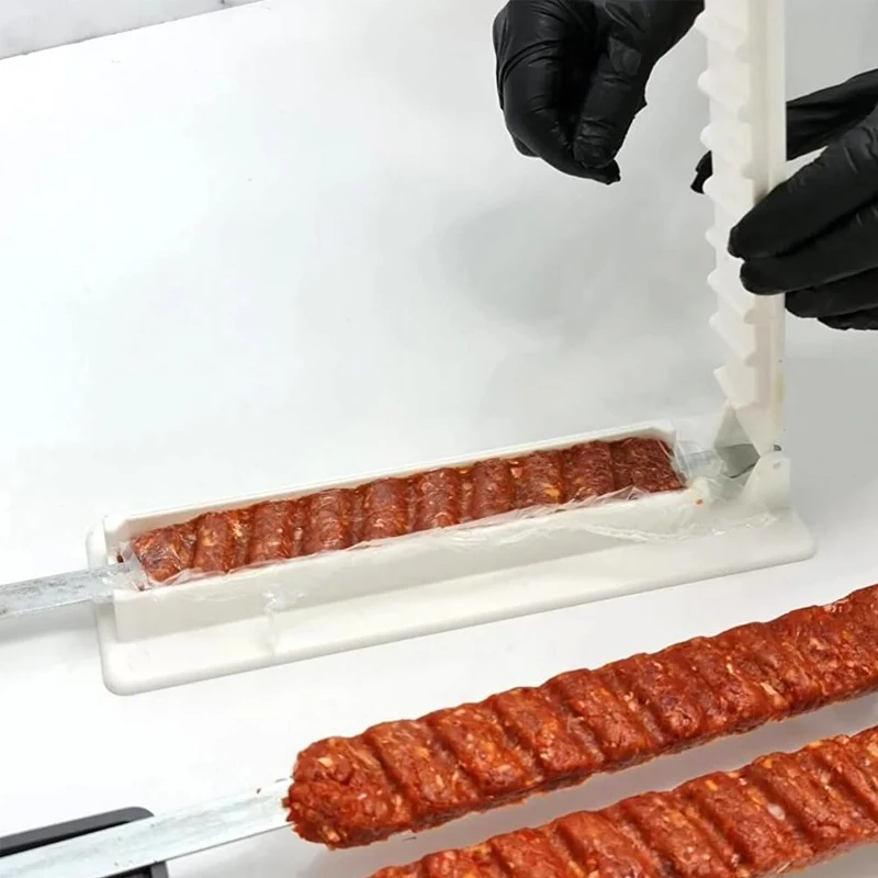 Single Row Kebab Maker BBQ Meat Skewer Making Machine Reusable Plastic Barbecue Skewer Maker Kebab Preparation Camping BBQ Tools