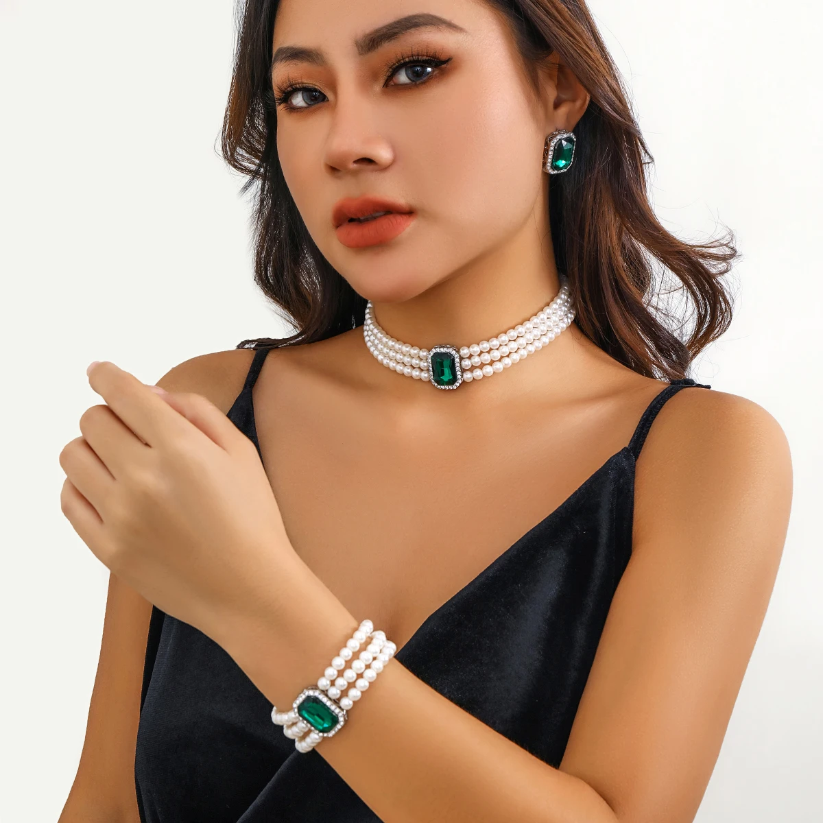 3Pcs Multilayer Imitation Pearl Crystal Chain Necklace Bracelet Women Wedding Bridal Goth Stud Earrings Jewelry Set Accessories