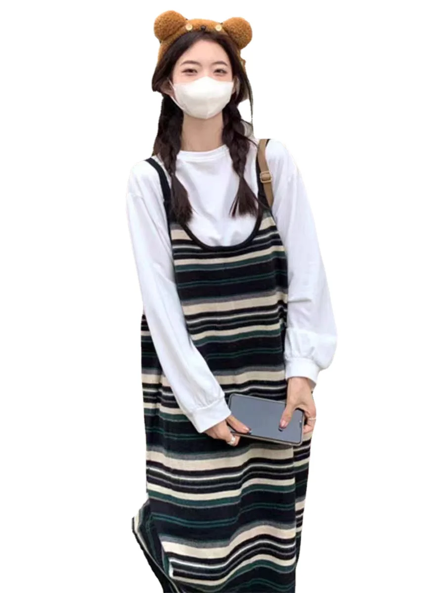 

Fashion Set Women's Early Spring Korean Loose T-shirt+contrasting Striped Suspender Dress Two-piece Set