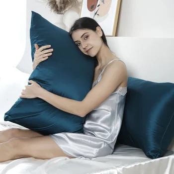 Luxury Mulberry Silk Pillowcase 1