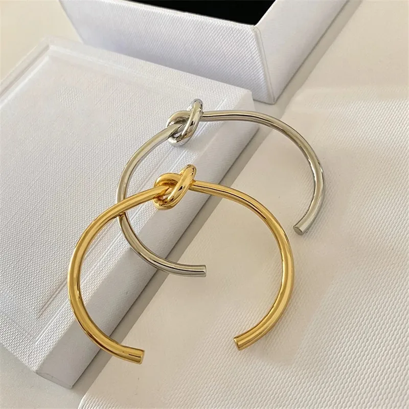 

Hot Brands Designer Opening Gold Silver Couple Bracelet For Women Top Quality Luxury Jewelry Charm engrave logo