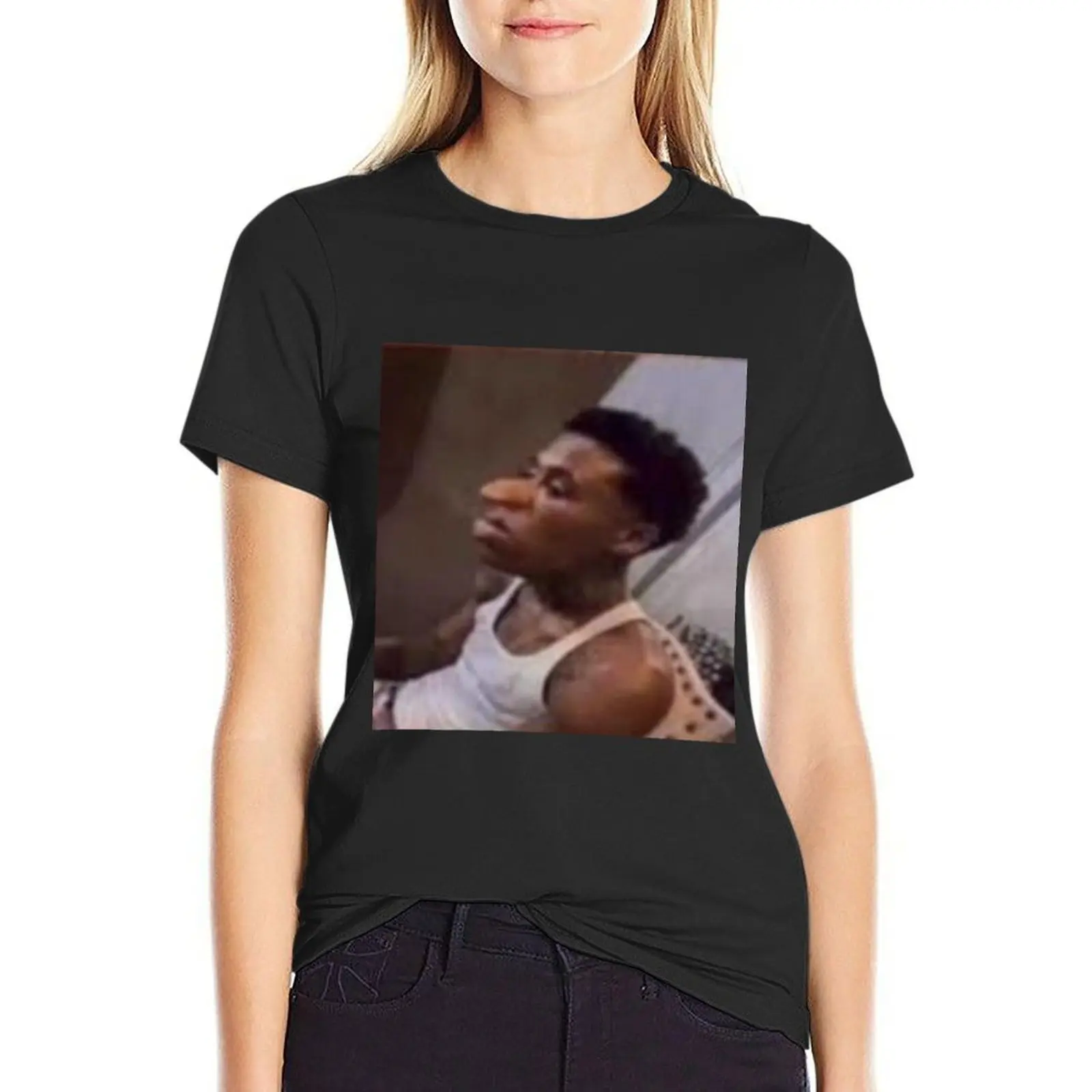 

Quandale Dingle T-Shirt lady clothes female Women clothing