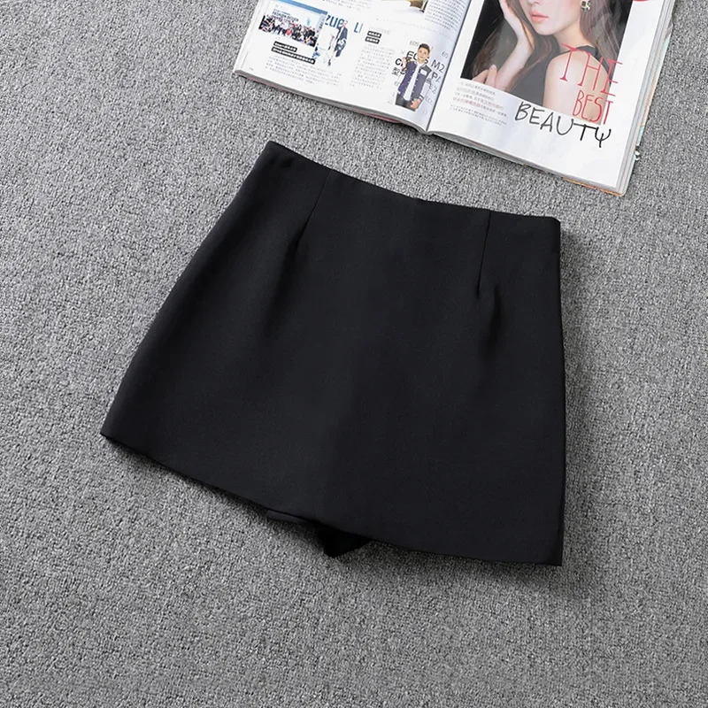 Black suit fabric (culottes)