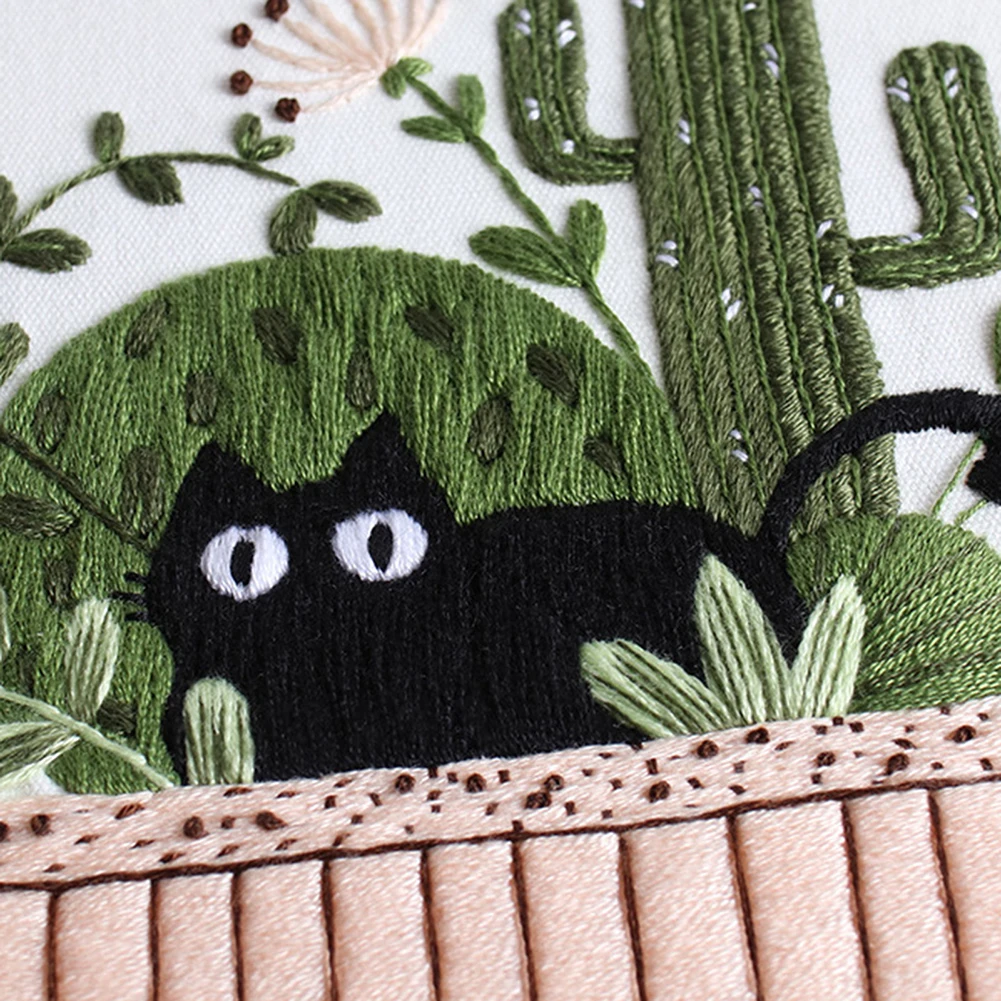 DIY Cat Embroidery Starter Kit With Embroidery Hoops Threads Needles Cross Stitch Kits For Beginners Arts Craft Lover
