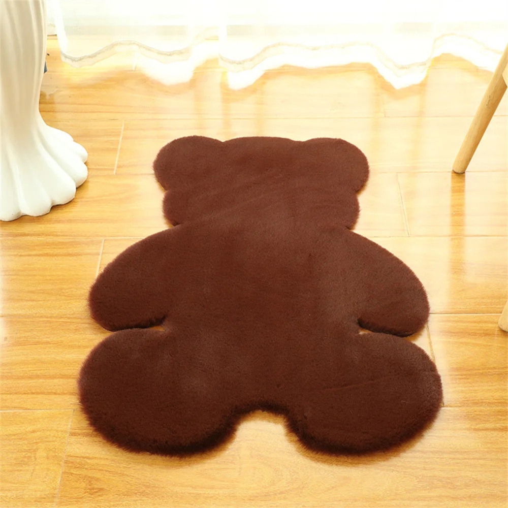 Bear-Shaped Faux Rabbit Wool Artificial Soft Carpet Bedroom Living Room Rug Pads Anti-Slip Absorbent Floor Mat