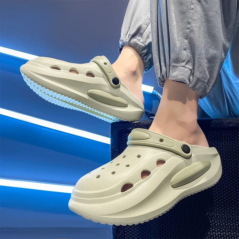 2025 Men and women's new summer thick sole anti-slip wear comfortable sandals beach breathable couple casual slippers men shoes