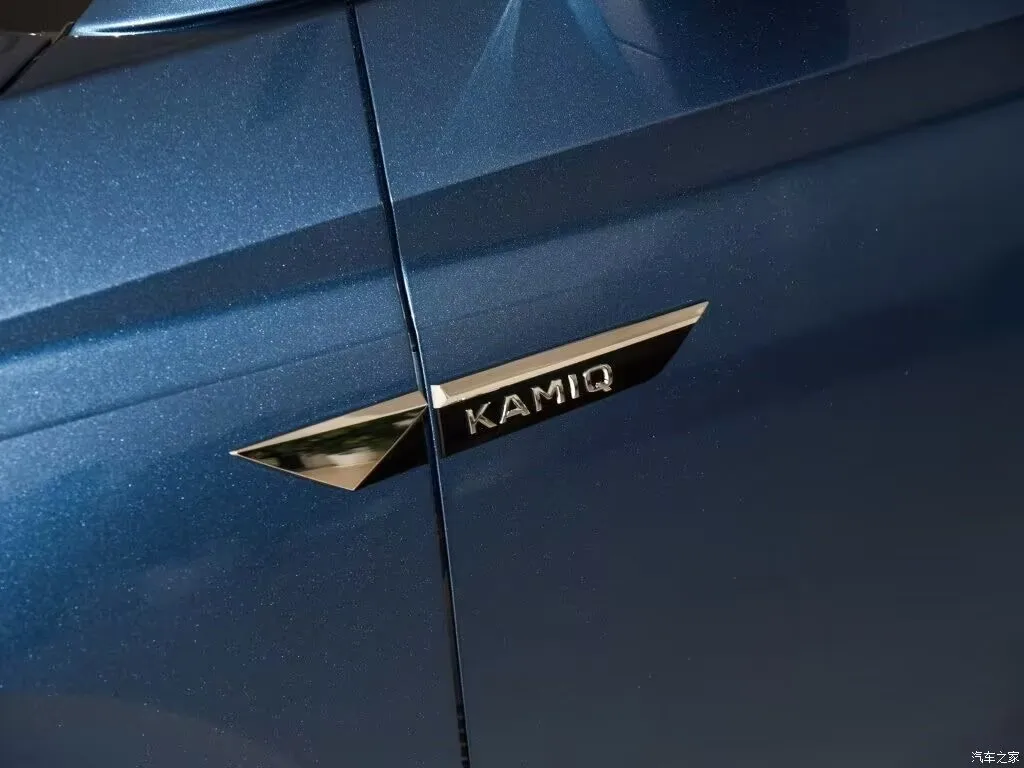 

Автомобильная оригинальная эмблема на боковое крыло, крыло, дверь, бейдж, наклейка, отделка для 2017-2023 skoda kamiq GT