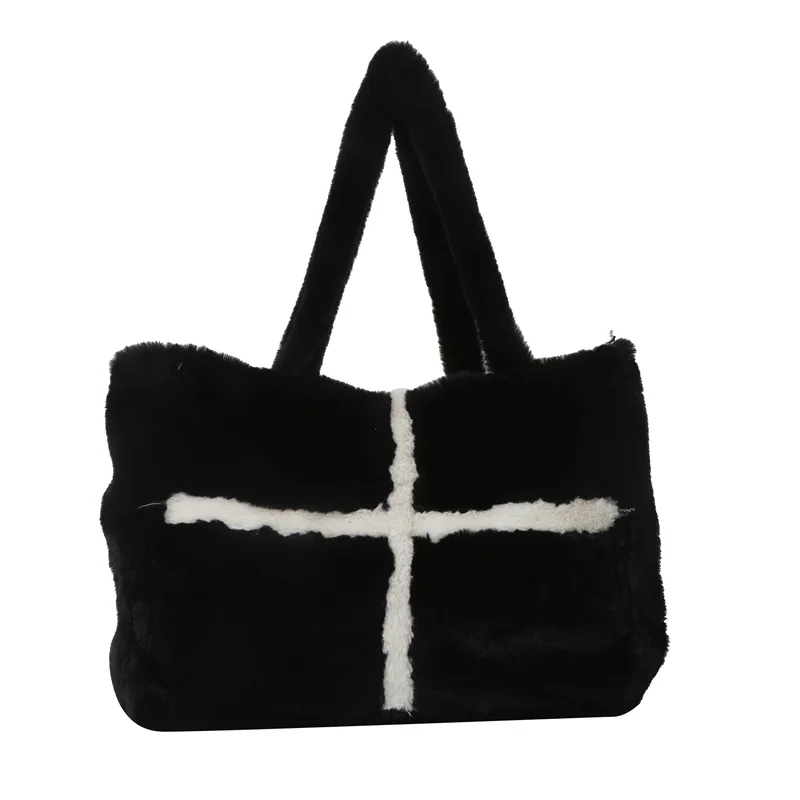 Рисунок 5 - Плюшевая сумка через плечо