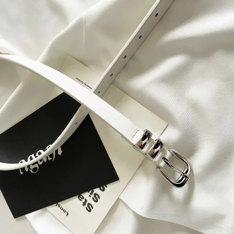 Modische dünne Gürtel für Damen, minimalistische einfarbige, vielseitige Gürtel, schöne silberfarbene Gürtel mit Metallschnalle – Detail 5