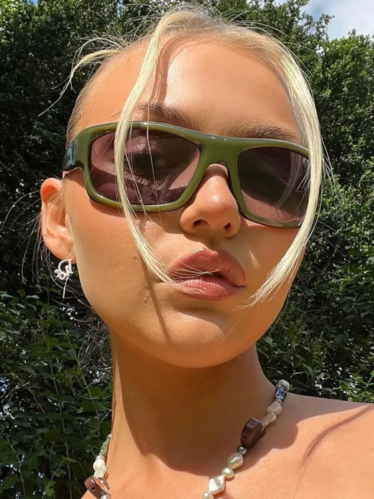 Green Retro Punk Trendy UV400 Sport Sunglasses