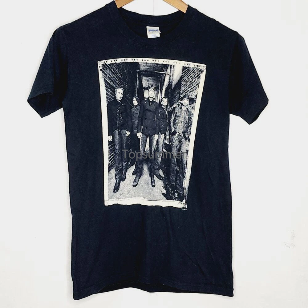 

3 Doors Down Women's Black Tour 2011 Shirt Size Small