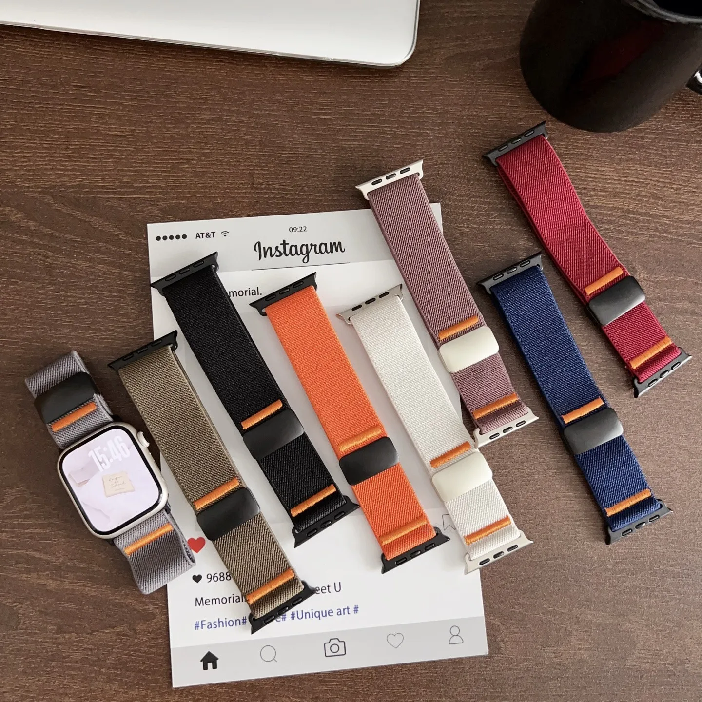 รูปสินค้า สายนาฬิกา Apple Watch ยืดหยุ่น ปรับขนาดได้ หลายสี เปลี่ยนง่าย