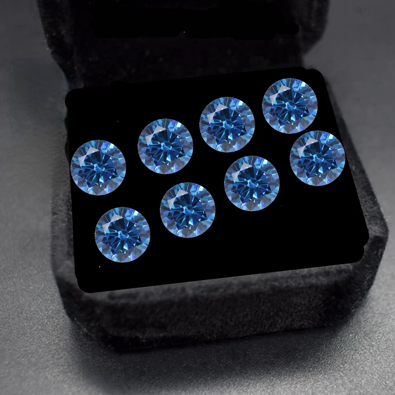 Brillant geschnittener tiefer Aquamarin für Schmuck, der vvs lose Edelsteine macht. Wunderschöner Edelstein im Runds chliff – Detail 8