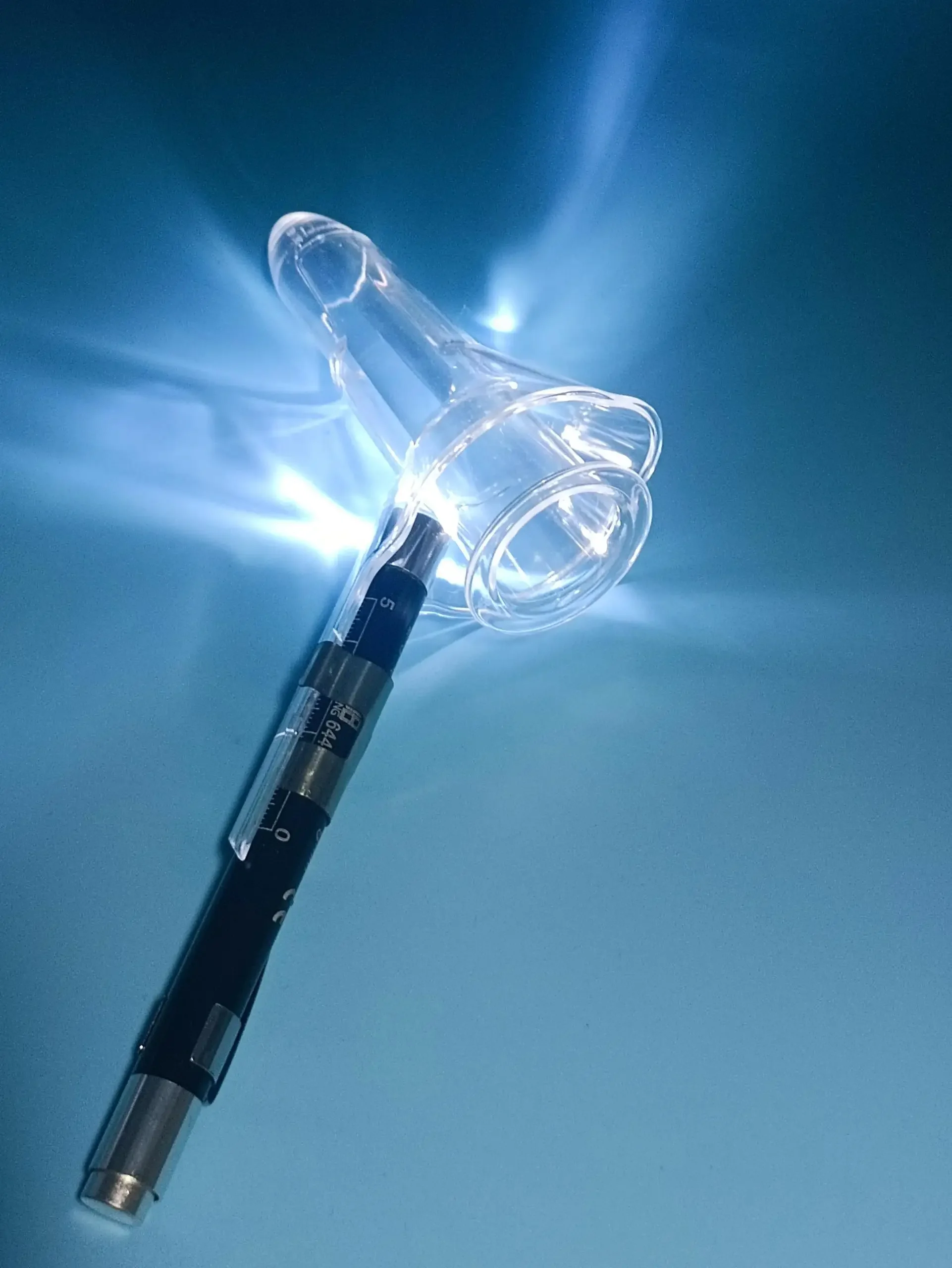 No burr no damage smooth Medical Sterile Anal Speculum Proctoscope with Light Disposable Anal AnoscopeInspect Tool