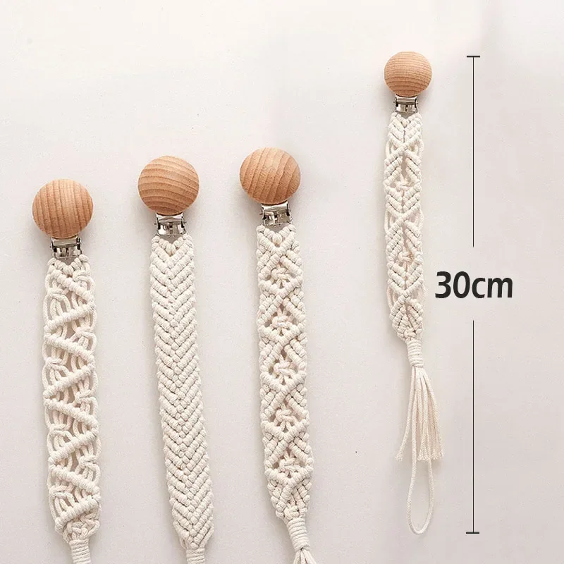 Pacifier Clip Vintage Simple Crochet Baby Cotton Tassel Pacifier Chain for Newborn Teething Soother Chew Dummy Clips Hand Made